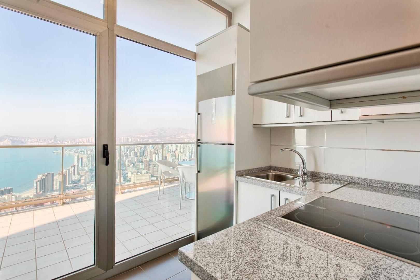 Luxury Apartment On The 40Th Floor With Amazing Views ベニドルム エクステリア 写真