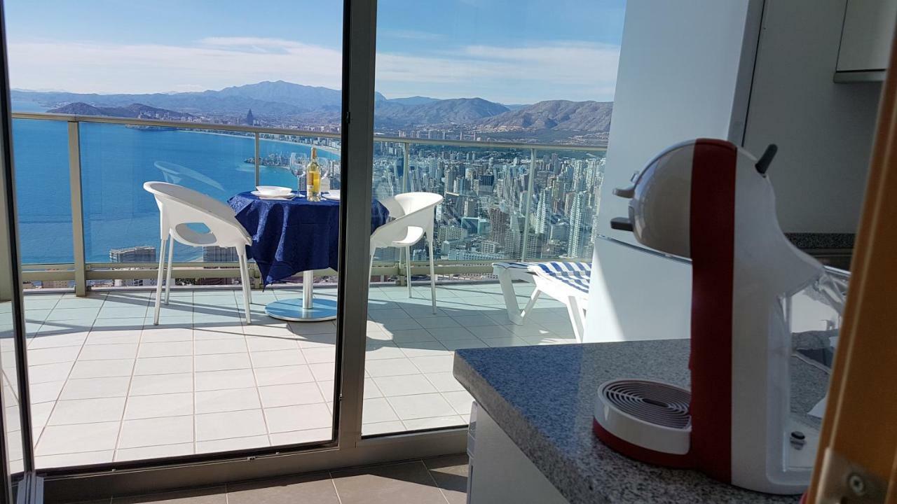 Luxury Apartment On The 40Th Floor With Amazing Views ベニドルム エクステリア 写真